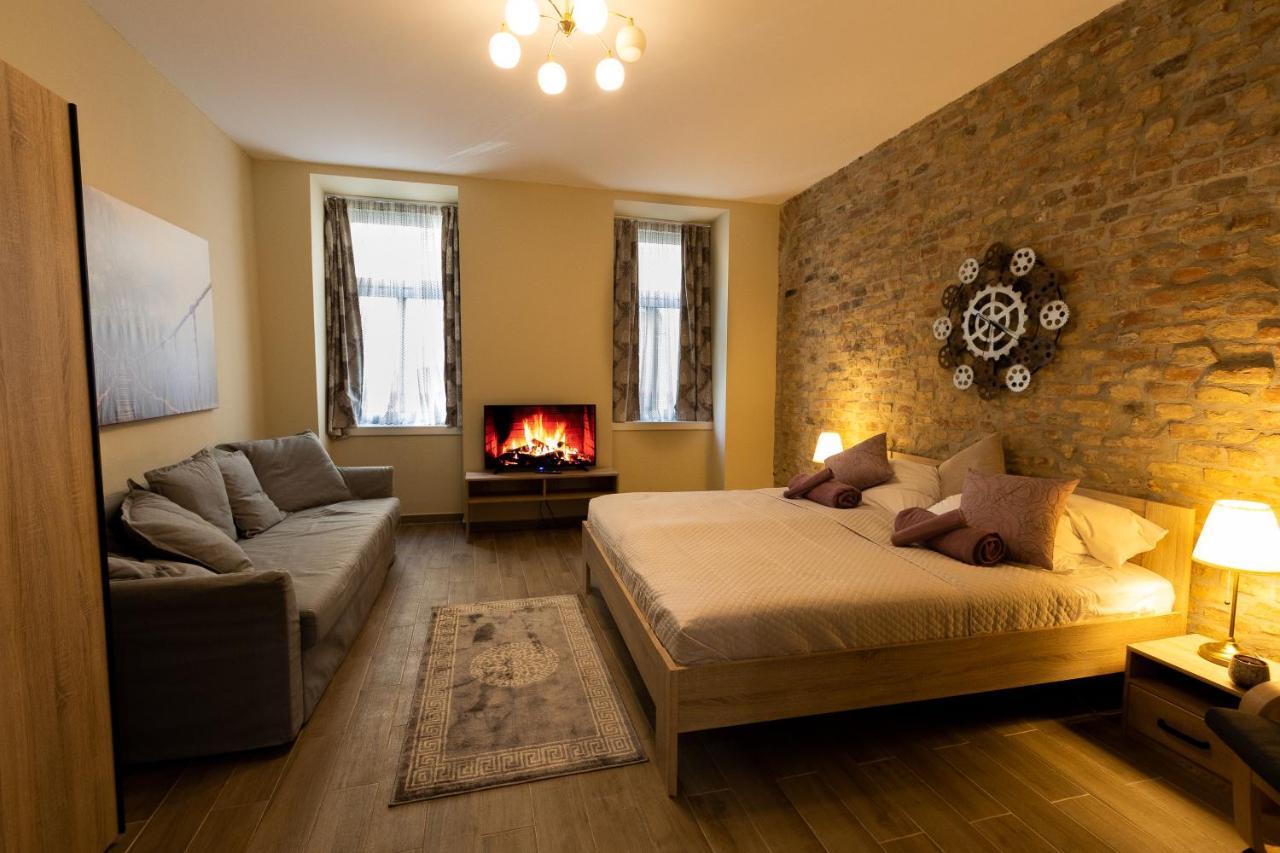 Comfortable Romantic 1 Bedroom Apartment Near Augarten Відень Екстер'єр фото