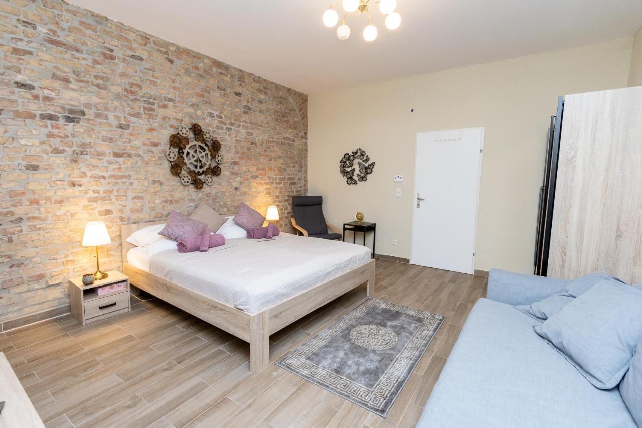 Comfortable Romantic 1 Bedroom Apartment Near Augarten Відень Екстер'єр фото